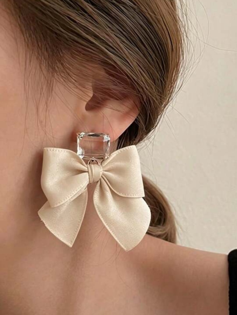 Crystal Coquette Glam Bow Drop Earrings NEW 🏷️